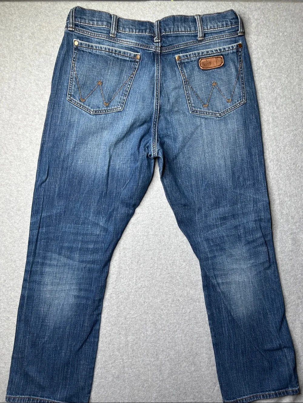 Wrangler‎ Blue Relaxed Bootcut Men's Jeans